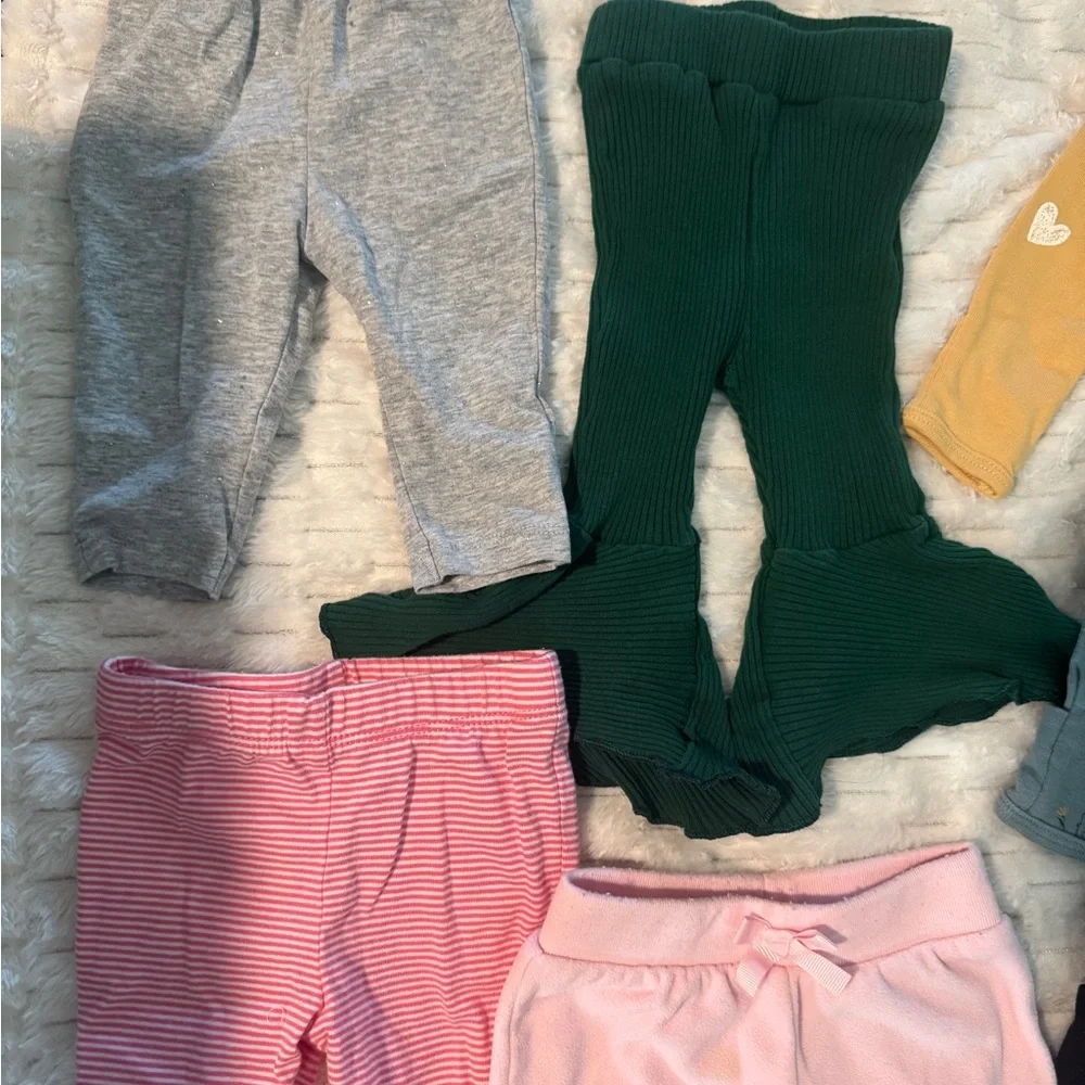 14 pieces - Baby Girl Clothing - Newborn-3m - Picture 4 of 9